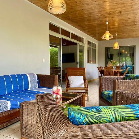 Hoama Lodge Teavaro Bagian luar foto