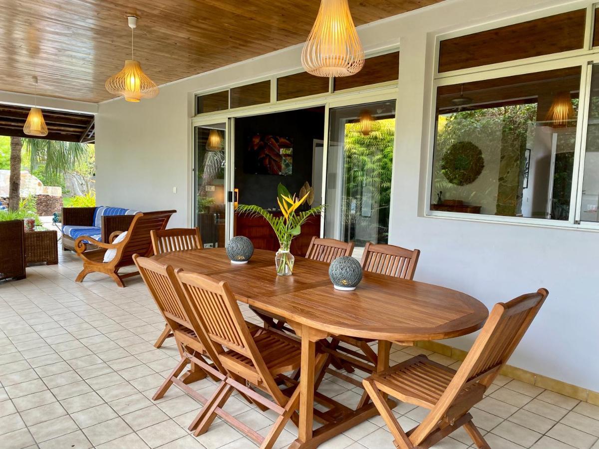 Hoama Lodge Teavaro Bagian luar foto