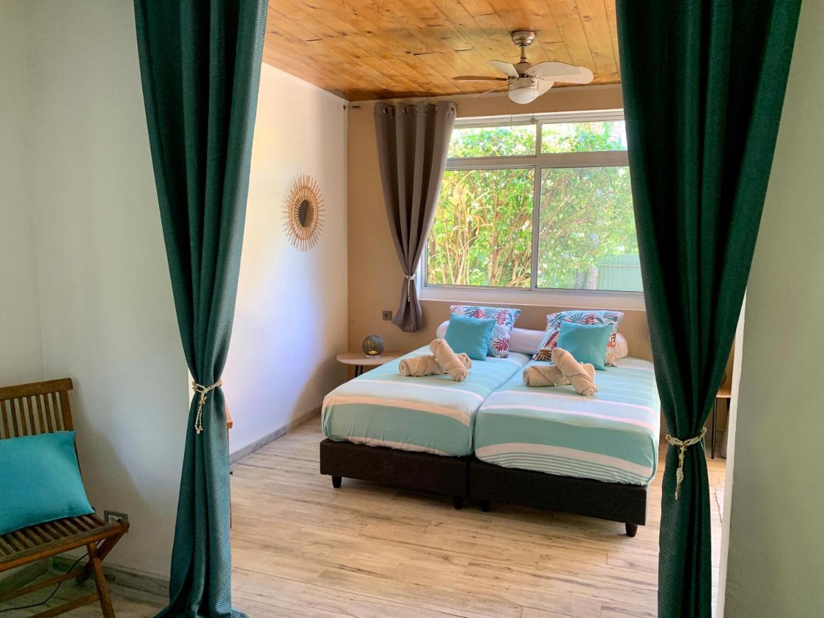 Hoama Lodge Teavaro Bagian luar foto